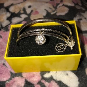 Liz Claiborne bracelet set
